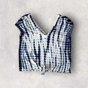 Chaser | EUC Women's Tie Front Tie Dye T-shirt Size Small S